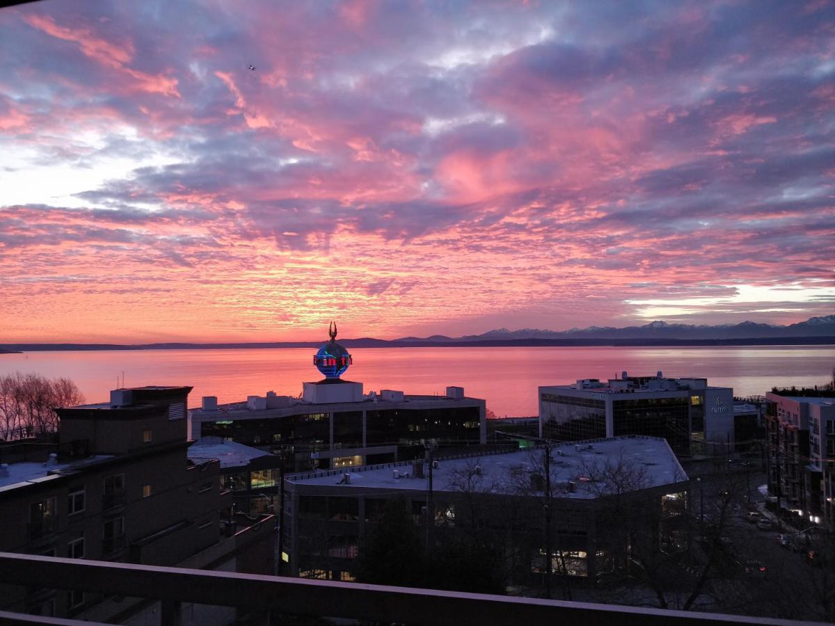 Top Floor Water View Oasis Near Space Needle & Cruise سياتل المظهر الخارجي الصورة