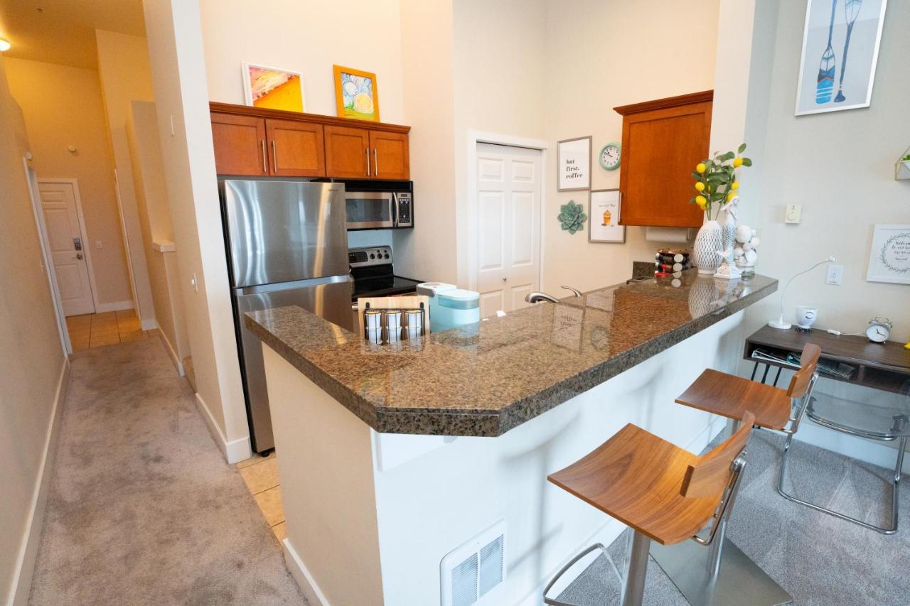 Top Floor Water View Oasis Near Space Needle & Cruise سياتل المظهر الخارجي الصورة